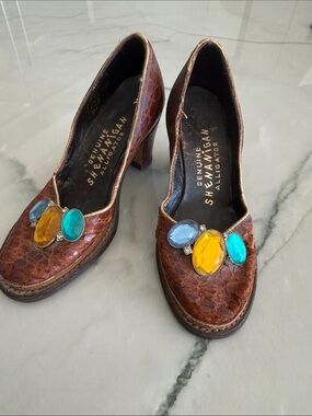 🎭Stunning , NOS, Vintage 1940/1950s Shenanigans Genuine Alligator Pumps